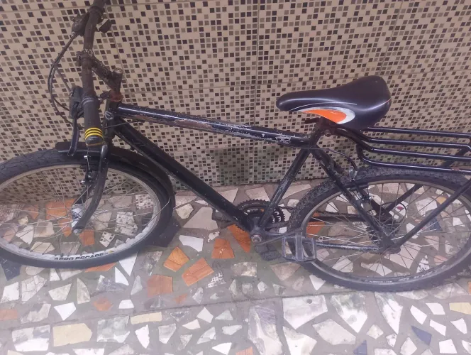 ?Bike aro 26 com pneus novos e freios novos também