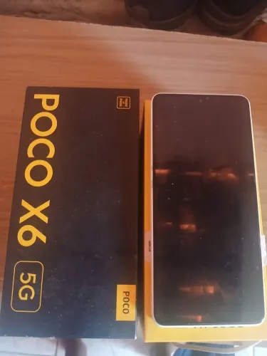 Poco x6 5g (12 de ram 256gb)