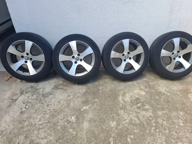 Jogo de rodas Peugeot 3008