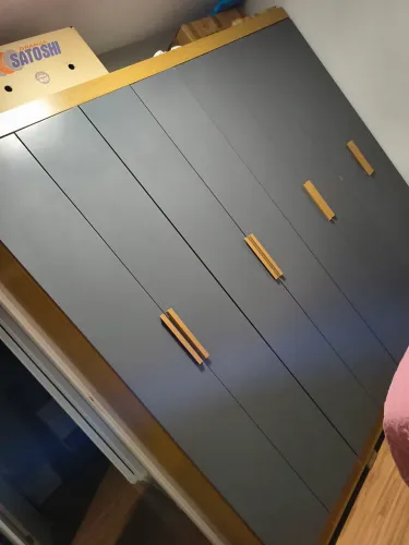 Guarda roupas 8 portas com 2 gaveteiros