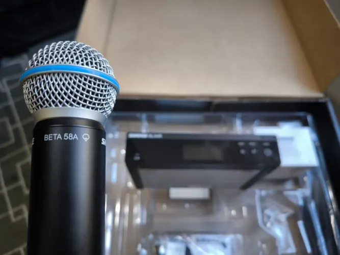 Microfone sem fio Shure BETA 58A Original