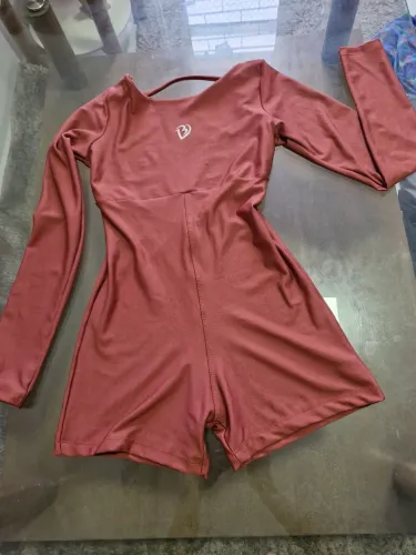 Roupa de academia tamanho p
