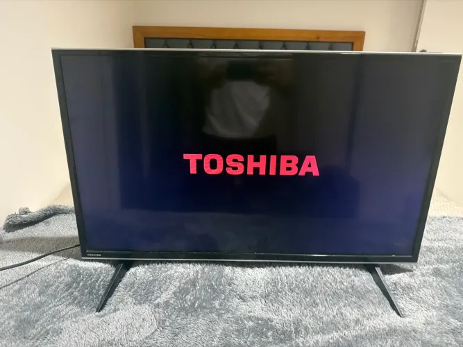 Televisão 32 polegadas tochiba