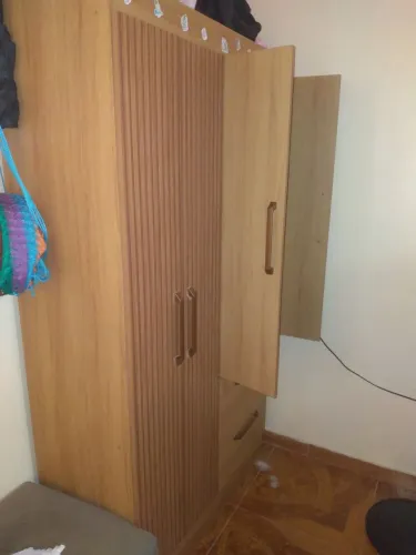 Guarda roupa solteiro