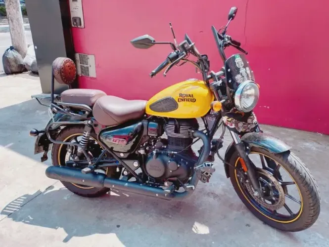 Meteor 350cc recém revisada e licenciada.