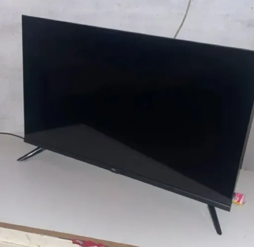 Tv HQ 32 não é smart