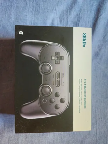 8Bitdo Pro 2 Bluetooth Controller