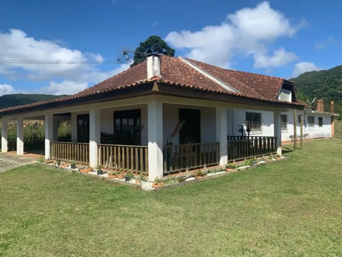 CHÁCARA COM ÁREA DE 30.000 M2 - RESIDÊNCIA, SALÃO DE EVENTOS, HOSPEDARIA - SÃO JOSÉ DOS PI