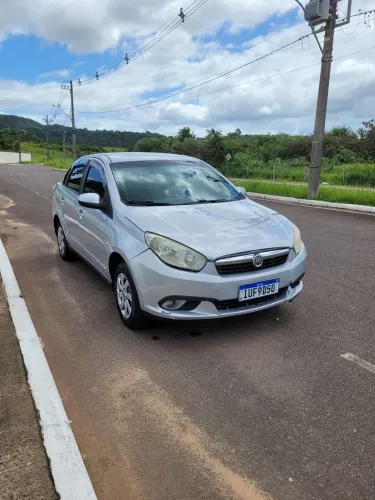 Fiat Grand Siena Attrac. 1.4 EVO F.flex 8V 2013