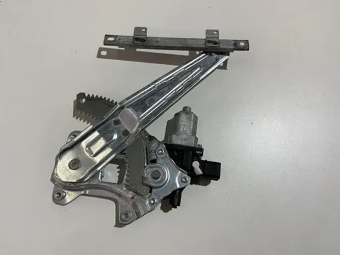 Máquina Vidro Traseira Esquerda Mitsubishi Lancer 2014 2015