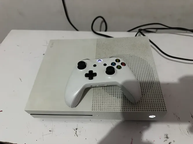 Xbox One s 1 controle