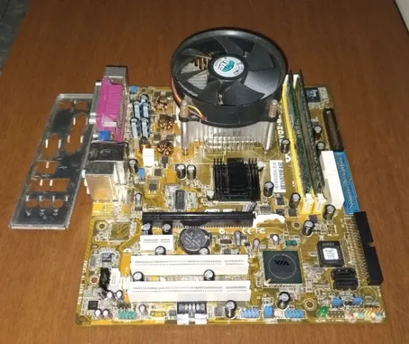 kit placa mae asus p5vd2-mx pentium E2140 1,5gb ram