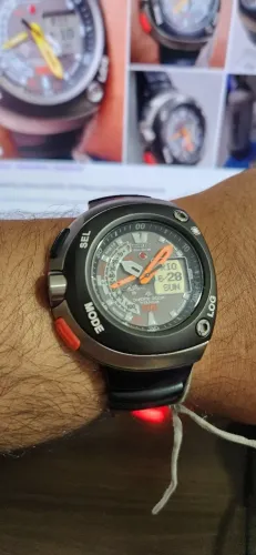 Citizen Aqualand Eco Drive Jv0020-21f Meia Lua COLECIONADOR