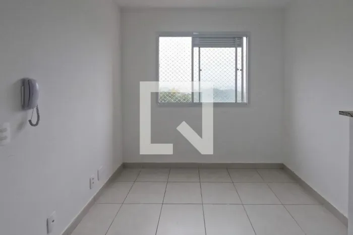 Apartamento à Venda - Jardim Vivan, 2 Quartos, 32 m2