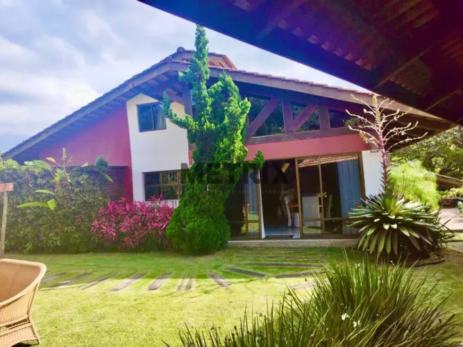Casa com 5 dormitórios à venda, 236 m² por R$ 4.500.000,00 - Centro - Guaramiranga/CE