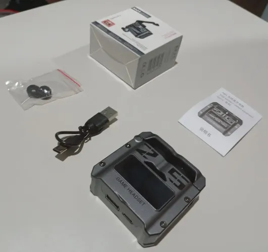 Fone de Ouvido Esportivo TWS M25 Bluetooth 5.3 Earbuds