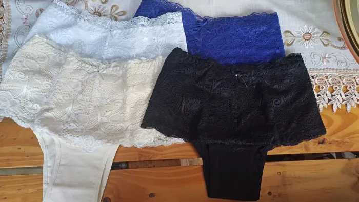 Kit 4 Calcinha Modeladora Cós Alto Renda Forro 100% Algodão