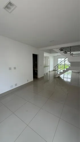 Casa duplex com 4 suítes à venda no Morros