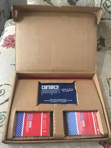 RARIDADE! Curso de inglês Passport na caixa completo