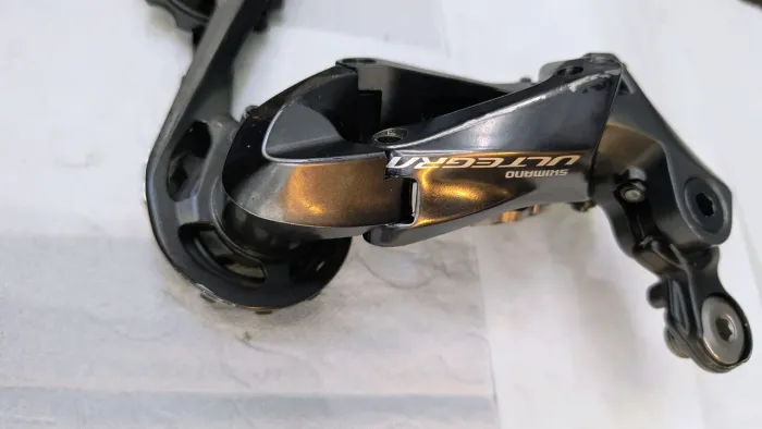 Câmbio Shimano di2 RD-R 8050