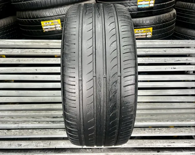 Pneu 255/45/19 Prinx Hirace HZ1 / Pneu 255/45R19