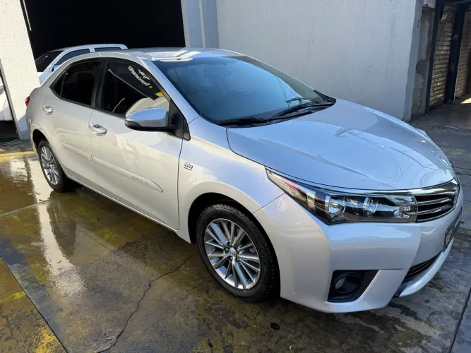 Toyota Corolla XEI 2.0 Flex 16V Aut. 2016