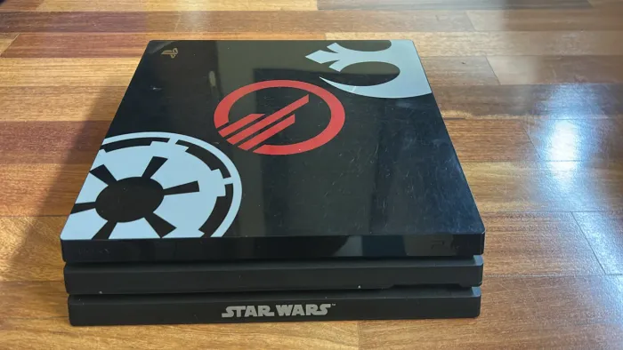 Ps4 Pro 1 Tb edição limitada Star Wars