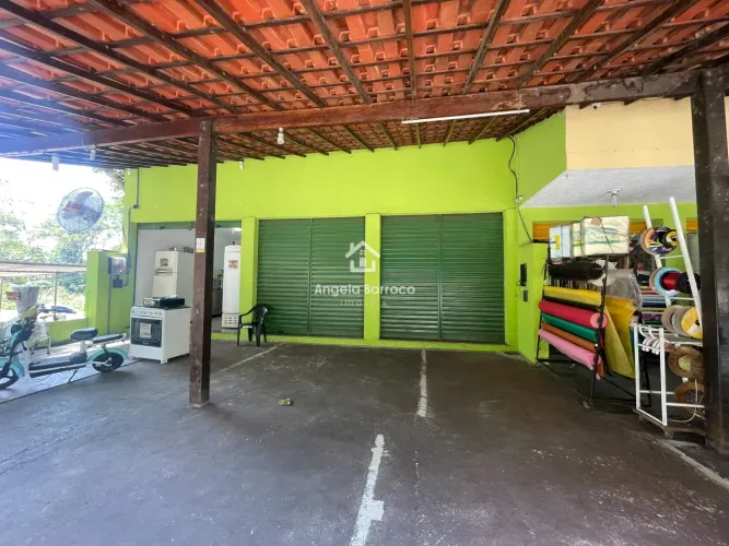 Loja de primeira locação na Estrada de Itaipuaçu