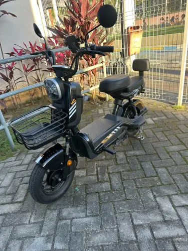 Scooter elétrica super joy