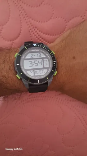 RELOGIO MONDAINE MASCULINO DIGITAL  PULSEIRA SILICONE A PROVA DE ÁGUA 