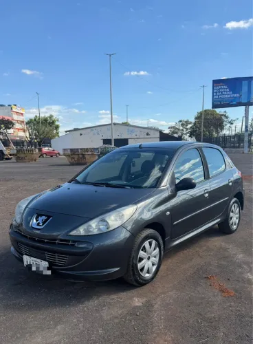 Peugeot 207 XR 1.4 Flex 8V 5P 2012