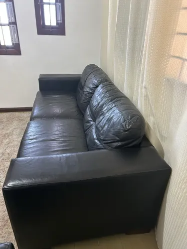Sofá de couro
