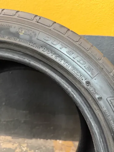 Vendo par de pneus 245/45/17