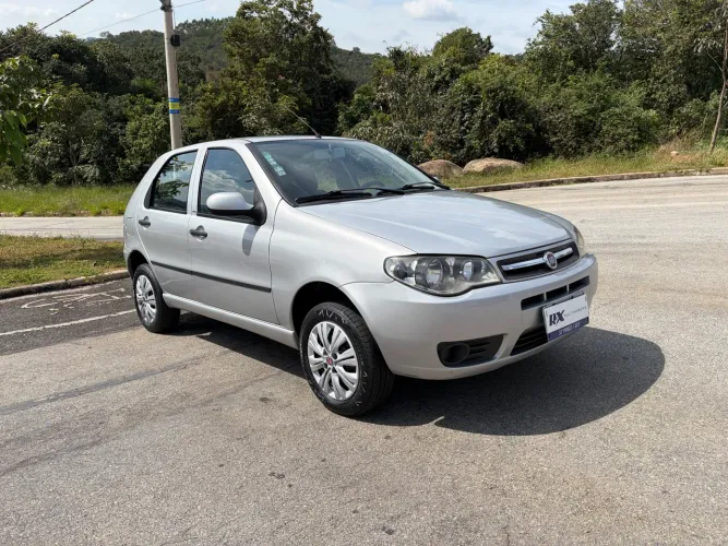 Fiat Palio 1.0 Economy Fire Flex 8V 4P 2014