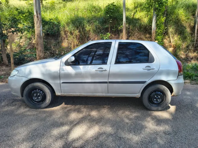 Fiat Palio 1.0/ Trofeo 1.0 Fire/ Fire Flex 4P 2015