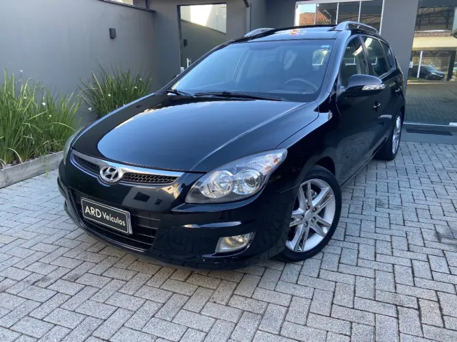 Hyundai I30CW 2.0 16V 145cv Aut. 5P 2011