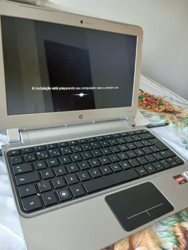 HP Pavilion dm1 mini-notebook