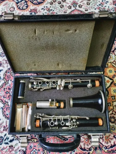 Clarinete de ébano marca Vijon Frances