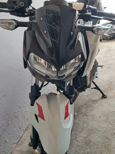 Z400 - R$25.900,00