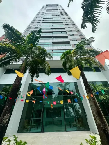 Vendo luxuoso apto em Boa Viagem com área de lazer completa, PORTEIRA FECHADA- Recife - PE