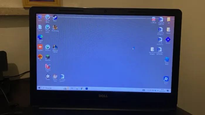 Notebook Dell Inspiron 15 5000 | Intel Core i7 7ª Gen | 8GB RAM | Tela 15.6" (USADO)