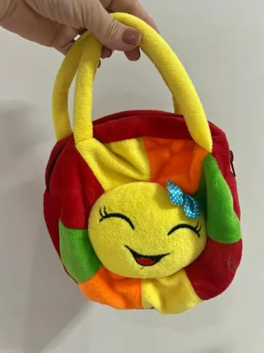 Bolsinha em veludo