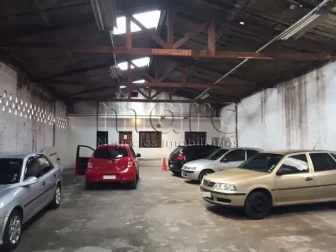 Galpão com 540m² em Americanopolis, com copa, cozinha, estacionamento, banheiro para empre