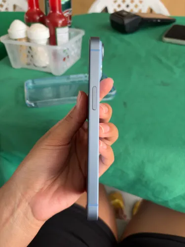 iPhone 14