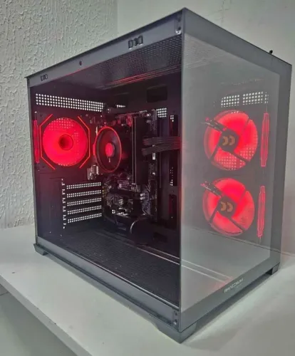 PC GAMER