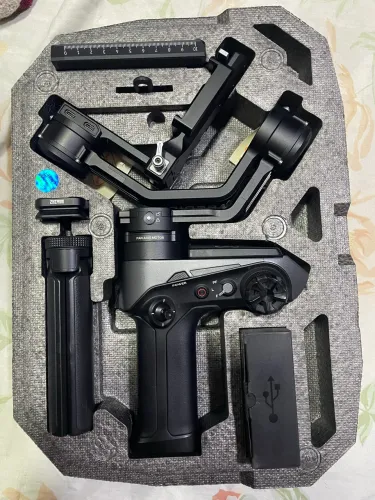 Gimbal Weebill 2