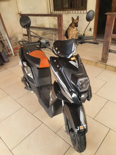 SCOOTER ELÉTRICA JET 1000W 