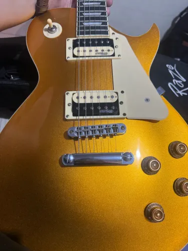 Guitarra modelo Lês Paul da Shelter