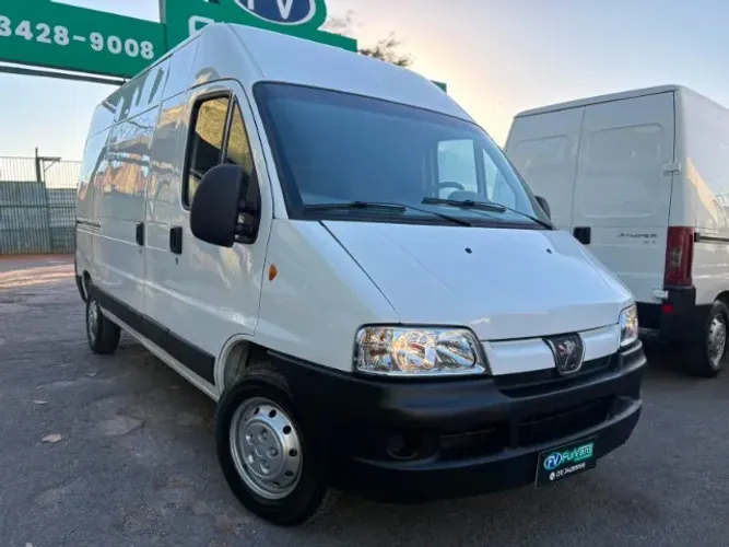 Peugeot Boxer 2.3 Furg.tb Dies. Med/ Longot.alto 2014
