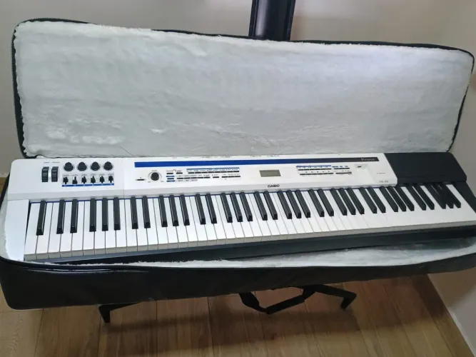 Teclado Casio Privia PX-5S